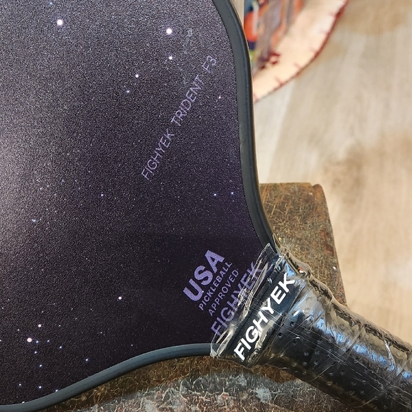 Engage Pickleball Paddle - Black - Picture 3 of 3